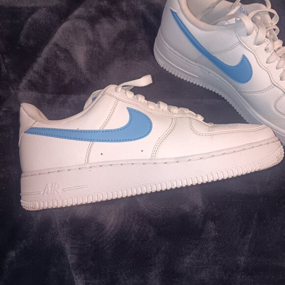 Nike Airforce 1's - Picture 2 of 3